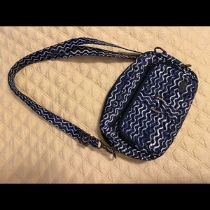 Lug Carousel 3 Crossbody